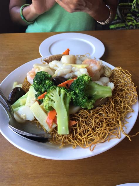 best asian food honolulu|little village noodle house honolulu.